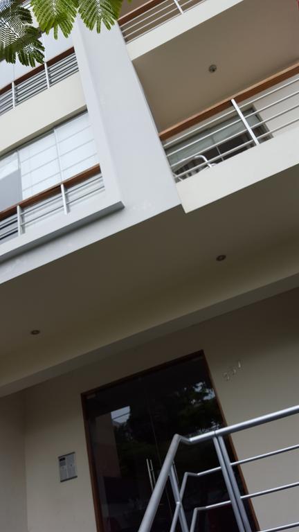 Miraflores Rentals Larcomar Lima Exterior foto